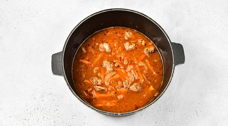 Смачна гречка по-купецьки в казані: ситна та ароматна страва 6