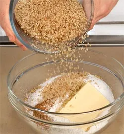 Ніжний ванільний чізкейк з хрусткими волоськими горішками: покроковий рецепт з фото 2