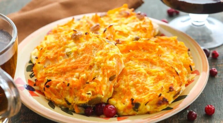 Соковиті гарбузові оладки з сиром: ніжний десерт з фото-рецептом 25