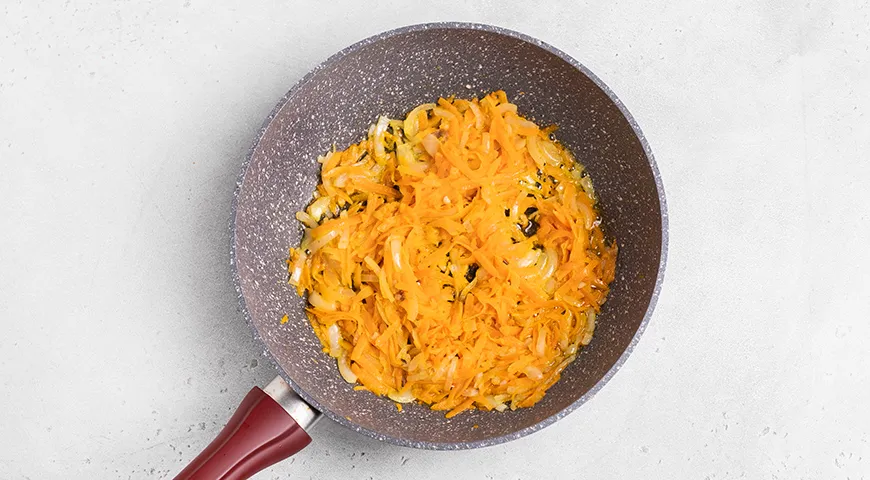 Ароматна горохова каша з тушкованим м'ясом: ситний рецепт для справжніх гурманів 6