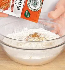 Медові млинці: ніжні, запашні, з покроковим фото-рецептом 4