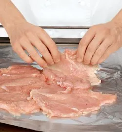 М'ясний рулет з перепелиними яйцями: покроковий рецепт із фото 5