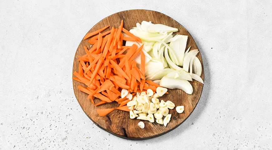 Смачна гречка по-купецьки в казані: ситна та ароматна страва 3