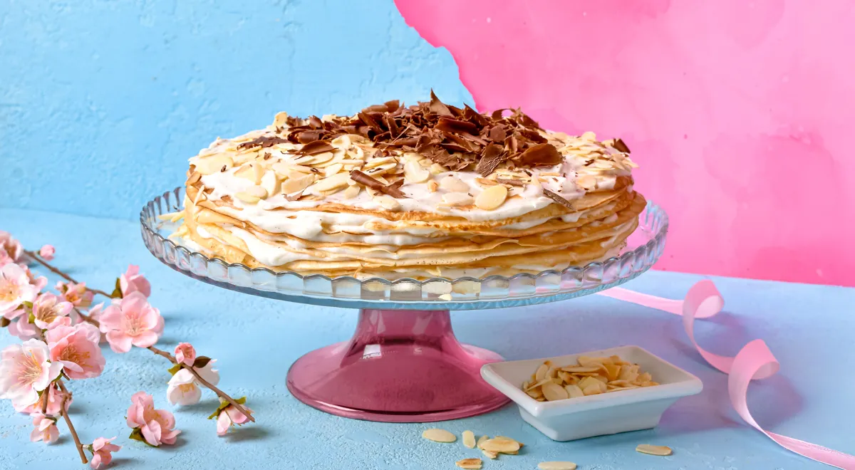 Ніжний млинцевий торт «Пломбір»: покроковий рецепт зі світлинами 1