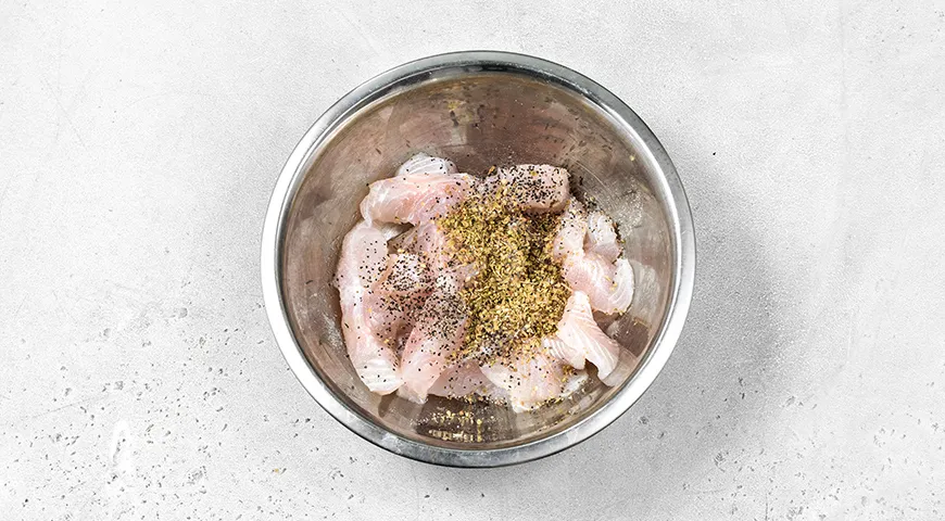 Ніжний пангасіус із запашною картоплею, запечені до золотистої скоринки: покроковий рецепт вашої ідеальної вечері 4