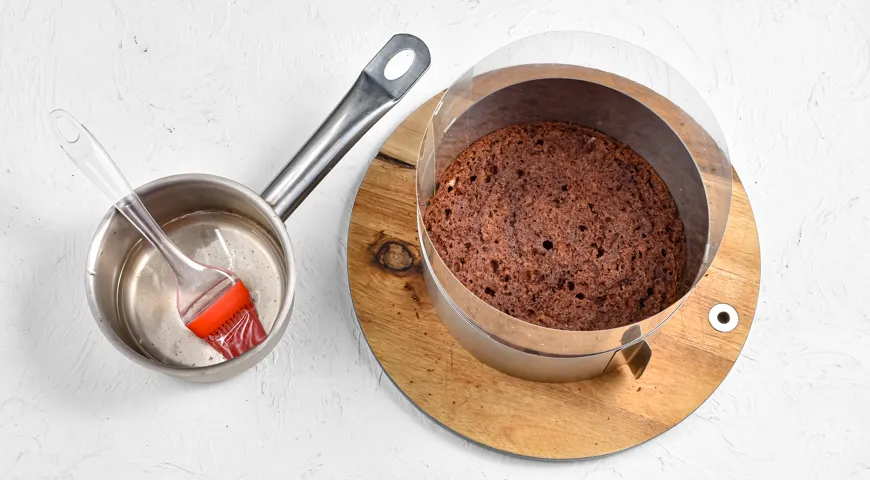 Ніжний молочний торт "Милка": покроковий рецепт із фото 9