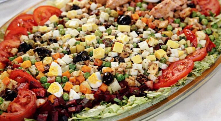 Туніський салат: смачний рецепт із фото для легкої вечері 46