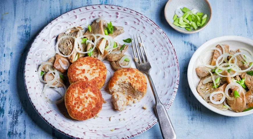 Ніжні щучі котлети на пательні: смачний рецепт з фото 1