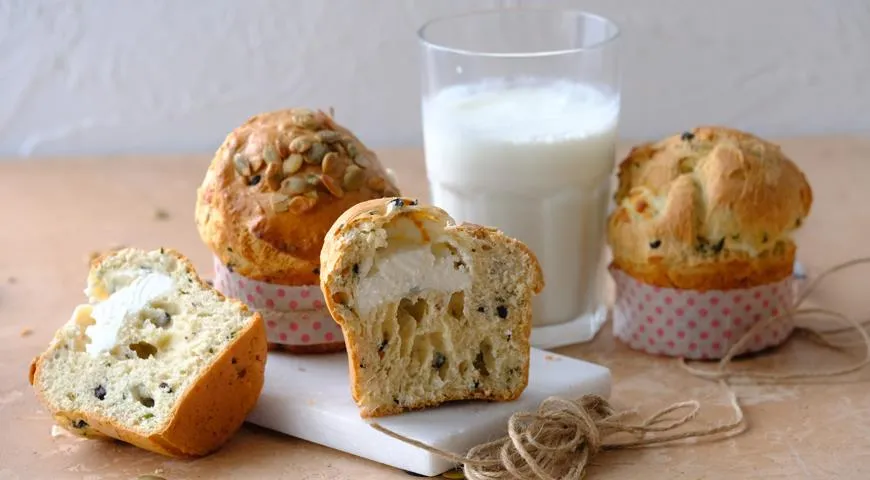 Ніжні трисирні кекси: повітряний рецепт на 653 ккал 1