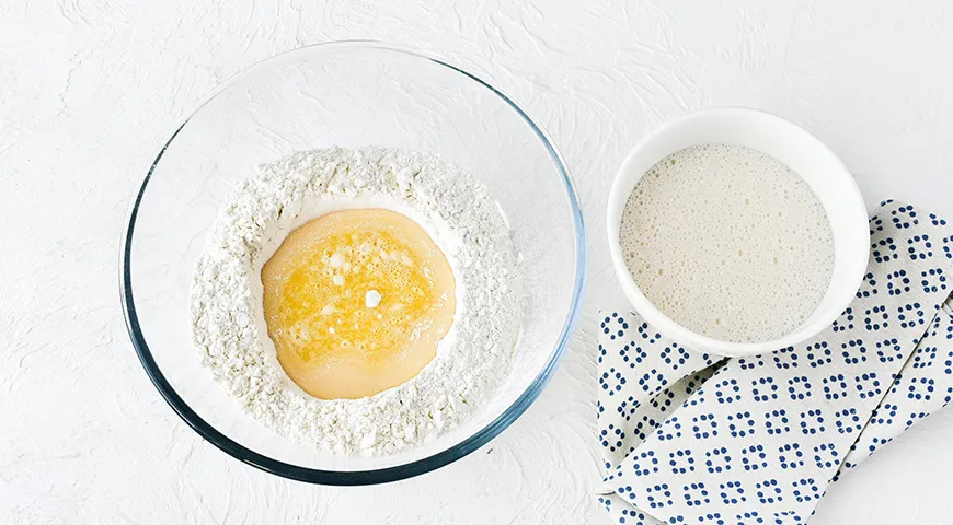 Неймовірний сирний пиріг "Наполеон" з кремовою начинкою: рецепт, що підкорить ваше серце 3