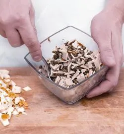 Ніжний салат у келиху: покроковий рецепт з фото 6