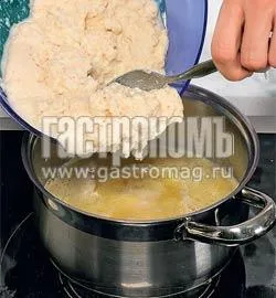 Ніжний рибний крем-суп з креветками: покроковий рецепт із фото 10