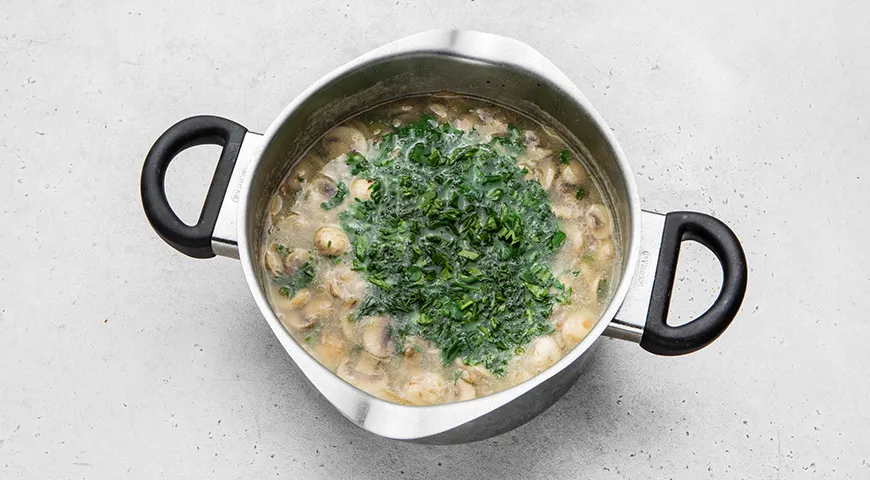 Запашний грибний суп з рисом та картоплею: покроковий рецепт з фото 6