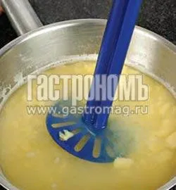 Ніжний весняний суп зі шпинатом та домашніми галушками: легкий рецепт на 280 ккал 5 Ніжний весняний суп зі шпинатом та домашніми галушками: легкий рецепт на 280 ккал 5