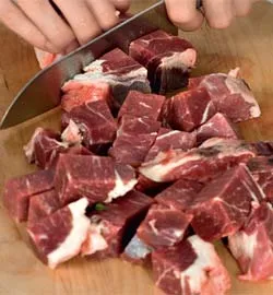 Ніжний шашлик з баранини: покроковий рецепт з фото 2