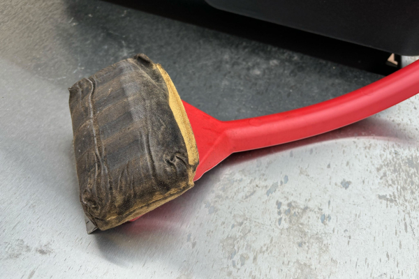 Огляд Steamy Grill Brush: Чи варто його купувати для ідеально чистого гриля 2