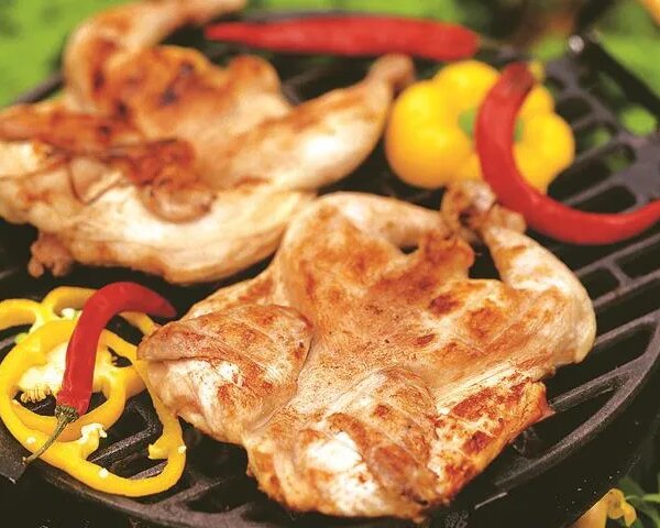 Курча тапака на грилі: соковитий рецепт з фото