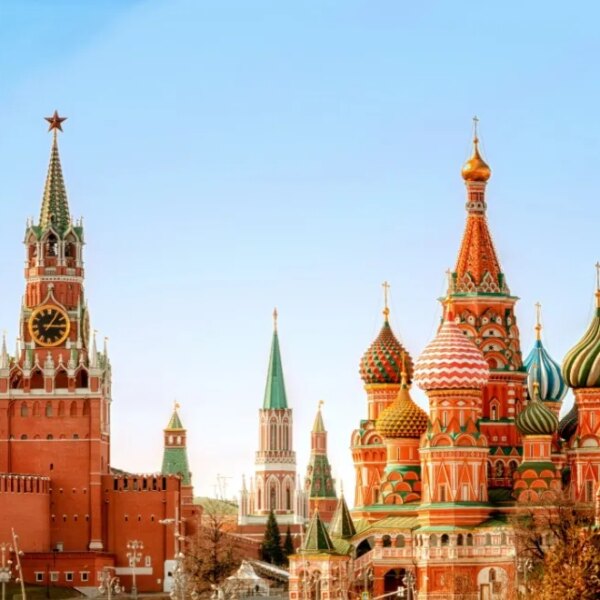 Історія Дня Росії: як святкуватимуть у 2027 році