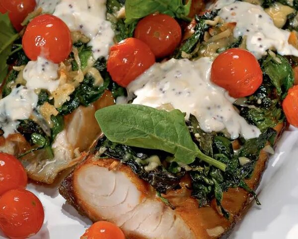 Копчена риба зі шпинатом: вишуканий рецепт з фото