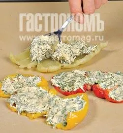 Соковиті рулетики з солодкого перцю: покроковий рецепт із фото 5 Соковиті рулетики з солодкого перцю: покроковий рецепт із фото 5
