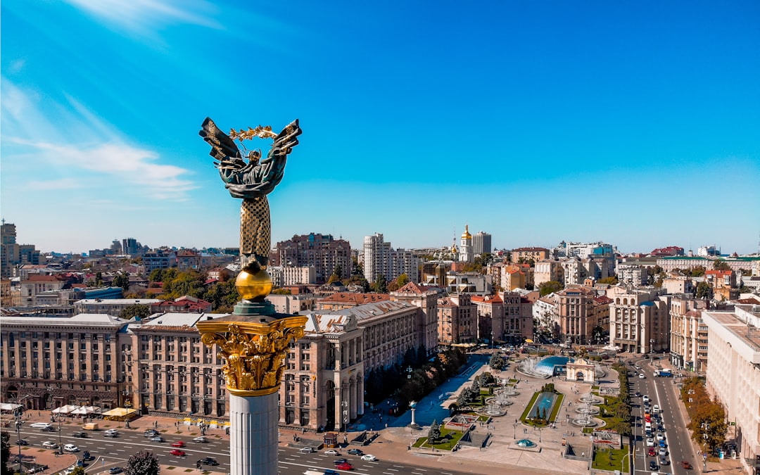 Український білий борщ: Автентичний домашній рецепт, що зігріє душу 1 Український білий борщ: Автентичний домашній рецепт, що зігріє душу 1