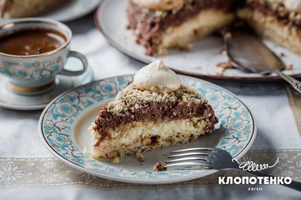 Огляд рецепта торта від Євгена Клопотенка: лимонний курд та крем-чіз 4