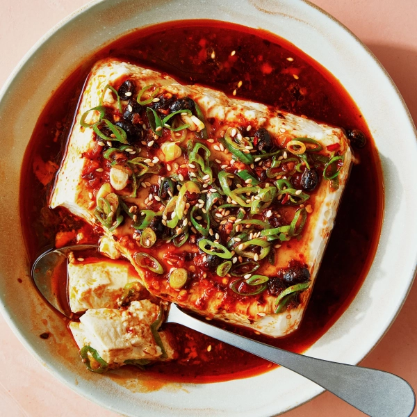 Огляд Cold Silken Tofu With Chili Crisp Dressing: детальний аналіз та рекомендації