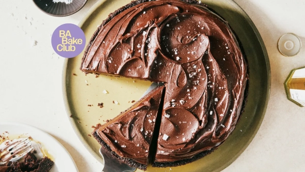 Огляд Chocolate Olive Oil Cake: чи варто його купувати